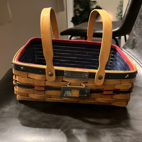 Longaberger Bee 2004 Big Dreams Bright Stars Real Success Basket